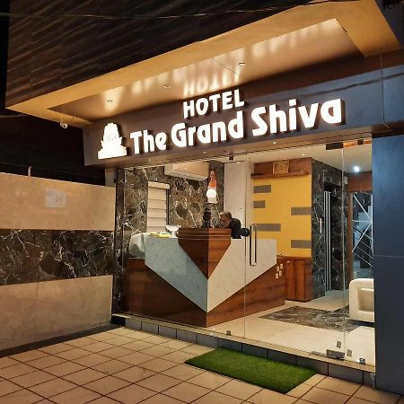Hotel The Grand Shiva Gondal Buitenkant foto